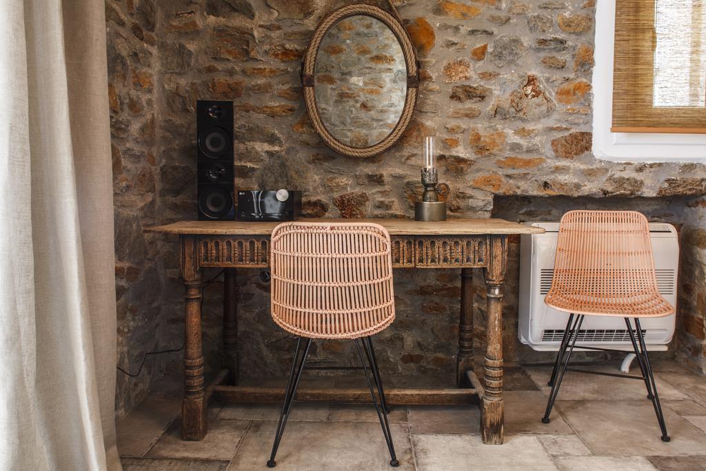 Vathisthea Kythnos Bagian luar foto